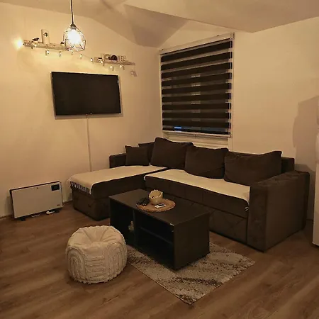 Tara Apartament *